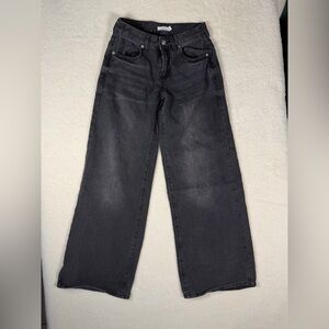 Elegant Charcoal Wide-Leg Jeans